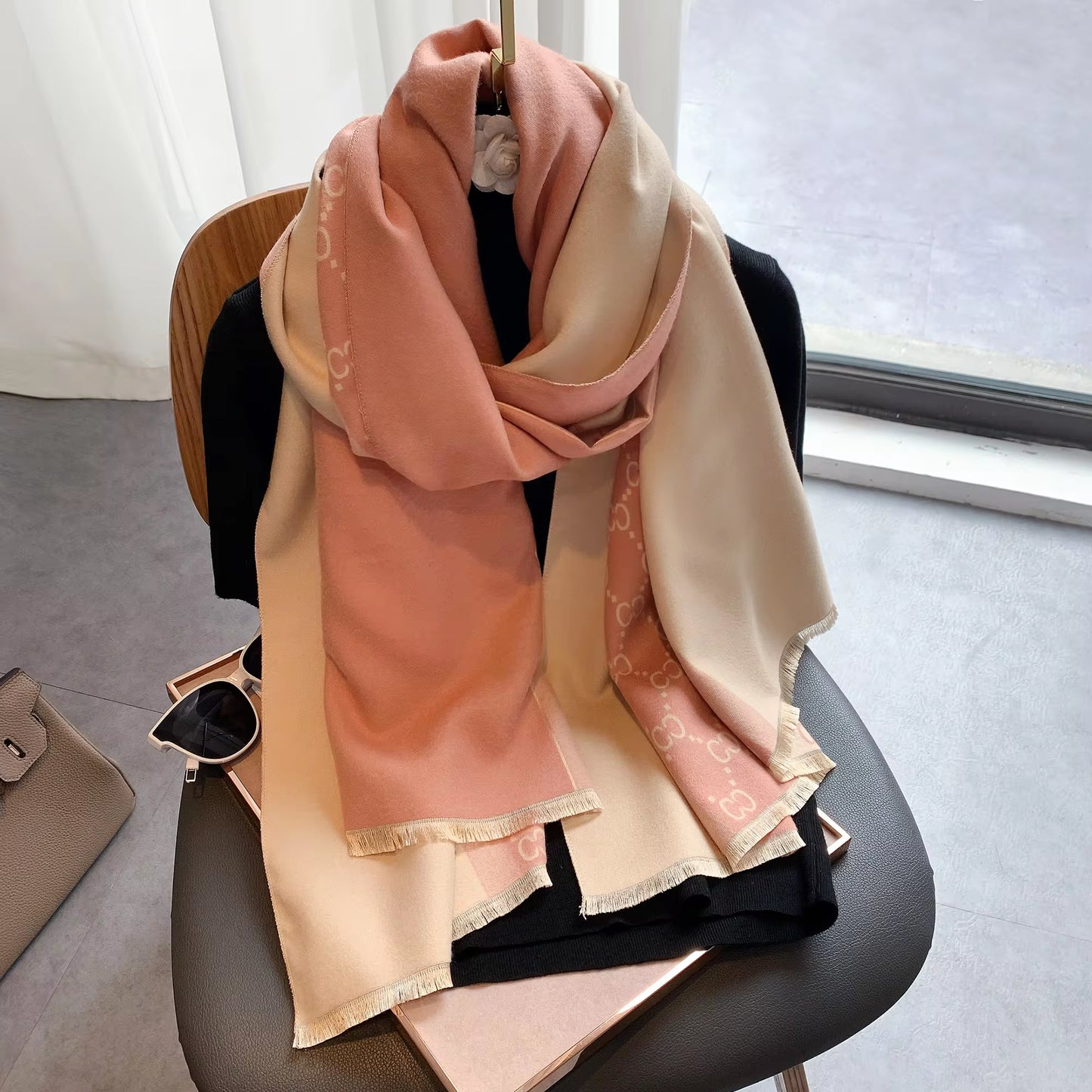 2023 New Winter Women'S Scarf Luxury Design Double Sided Cashmere Feel Scarf Warm Scarf Shawl